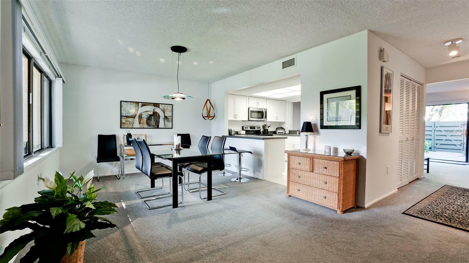 Property Photo: 904 Sunridge Drive D-2 FL 34234