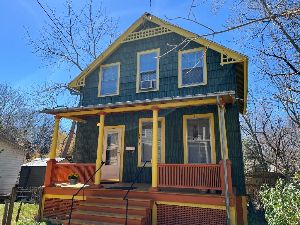 118 Lake Avenue  Ithaca NY 14850 photo