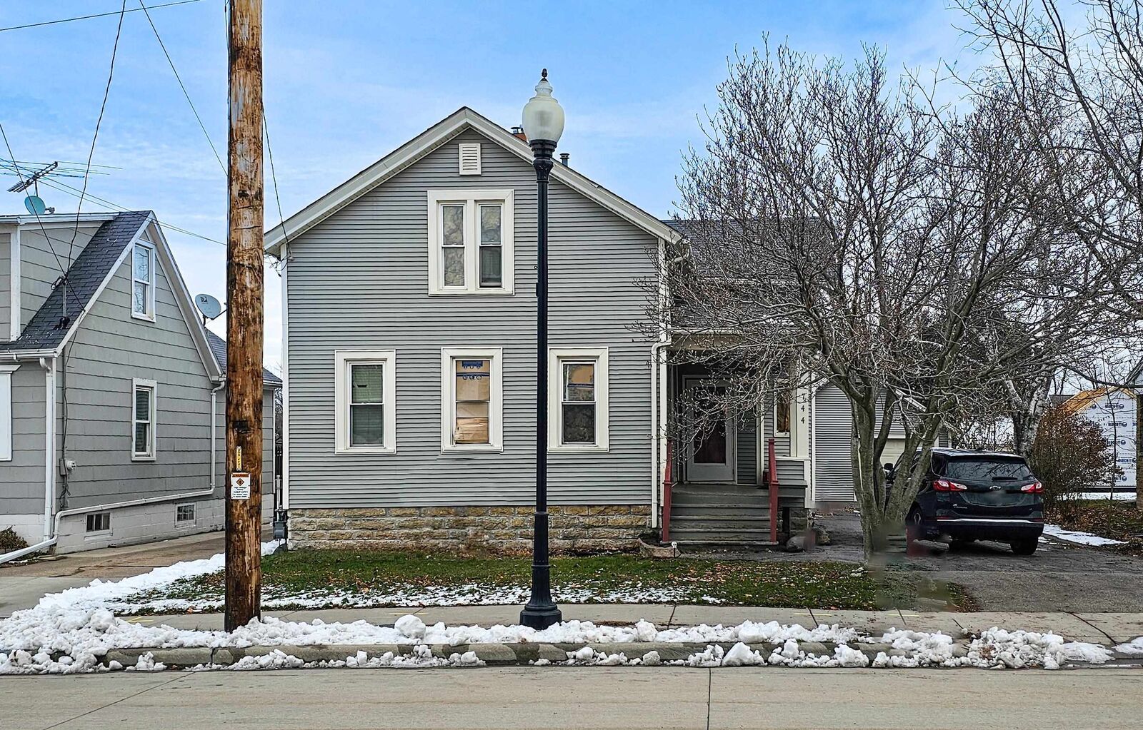Property Photo:  1744 Oregon Street  WI 54902-6924 