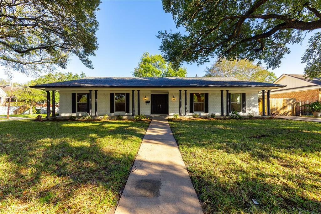 Property Photo:  4434 Sarong Drive  TX 77096 