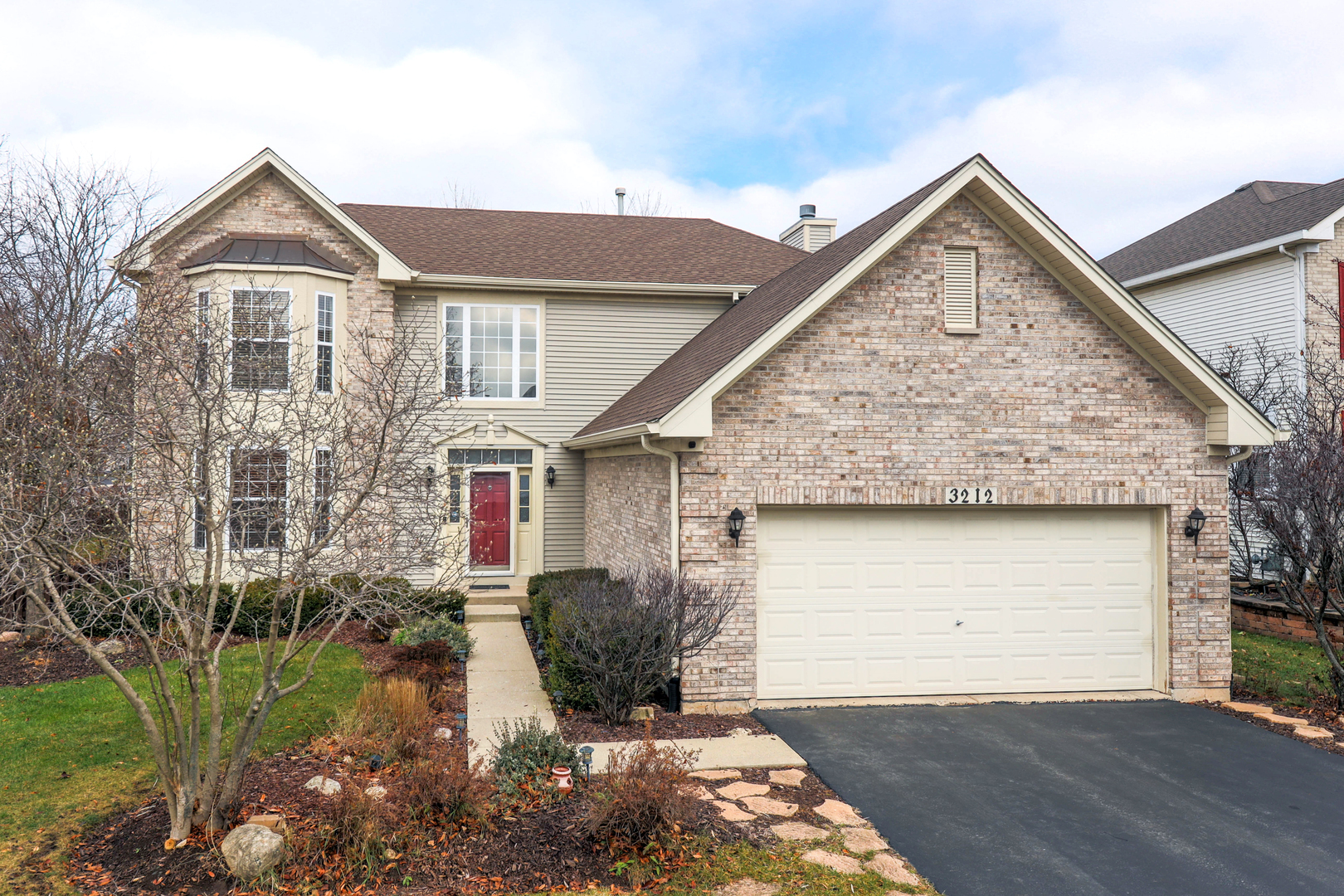 Property Photo:  3212 Timber Creek Lane  IL 60565 