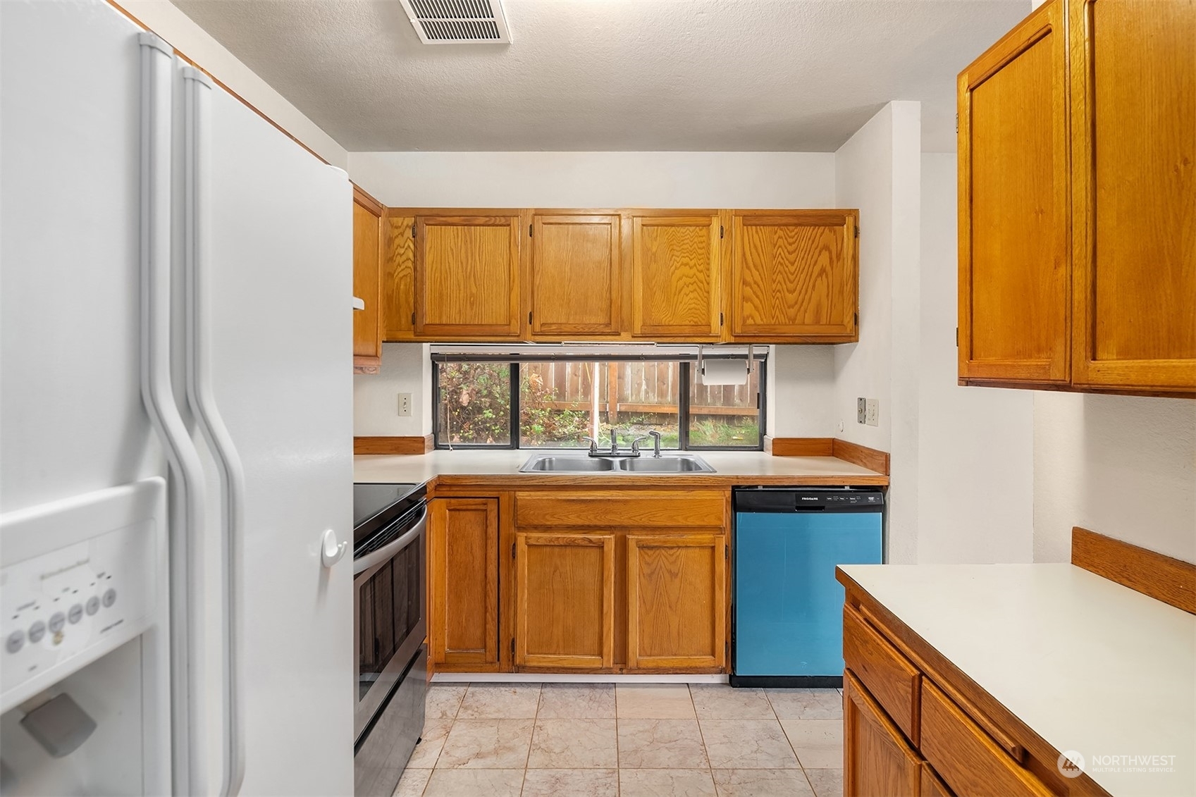 Property Photo:  7216 16th Avenue SW  WA 98106 
