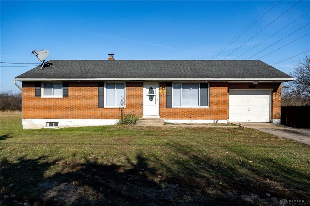 Property Photo:  5001 Little Richmond Road  OH 45426 