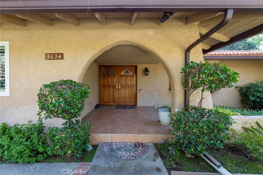 Property Photo:  3634 Fullmoon Drive  CA 91206 