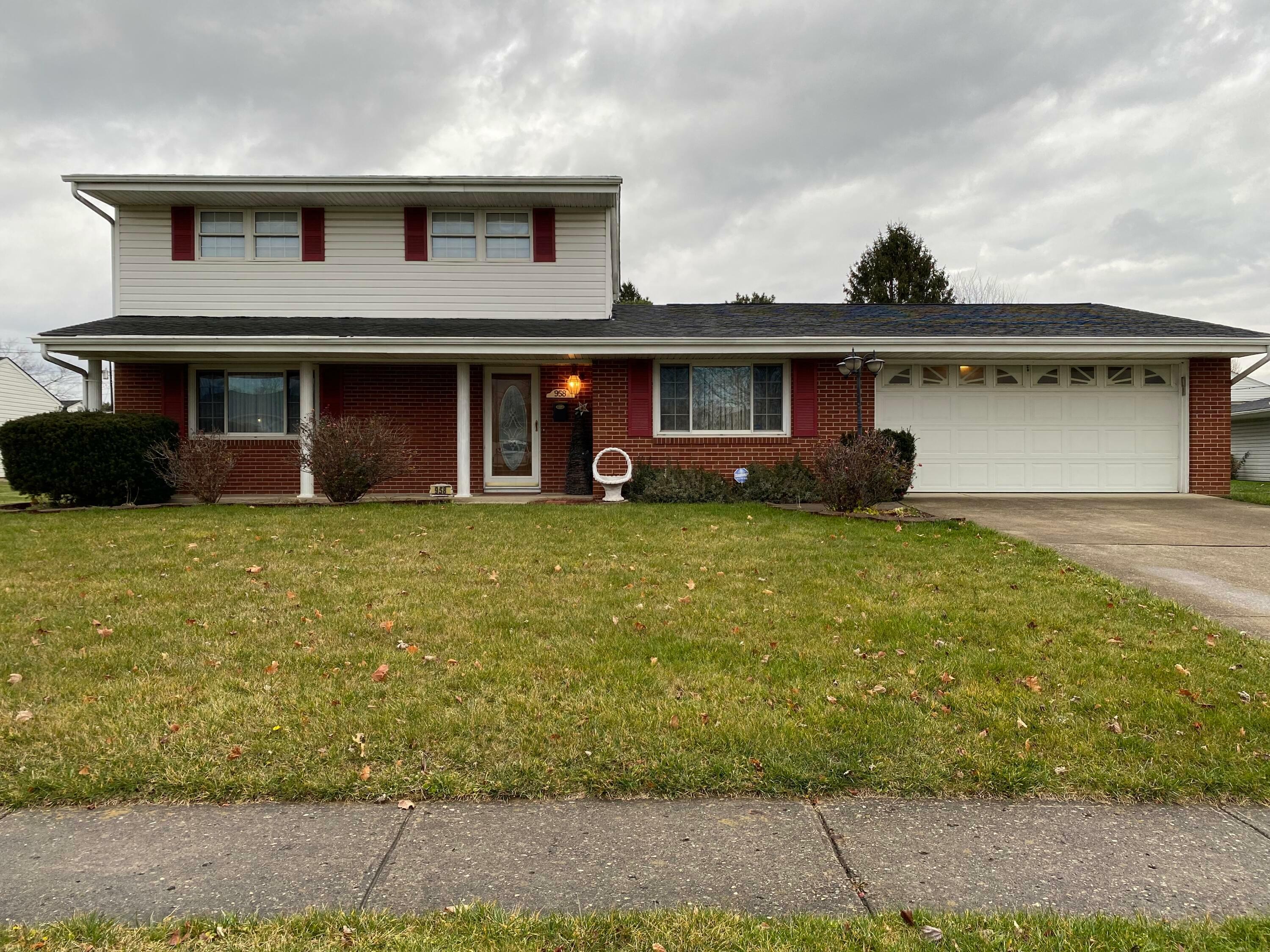 Property Photo:  958 Kingland Drive  OH 43207 