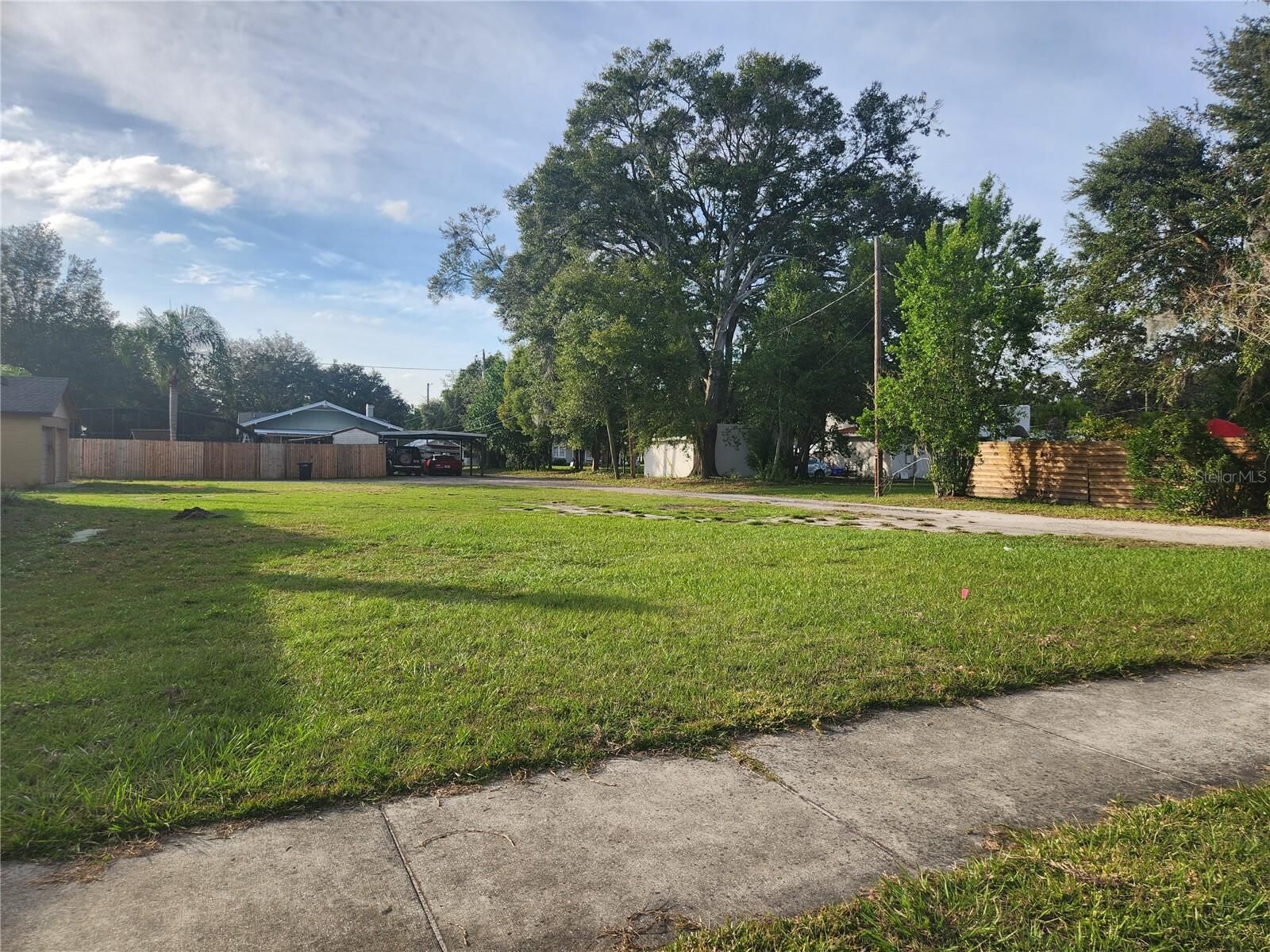 Property Photo: S Maple Avenue FL 32771