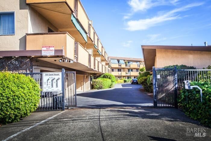 Property Photo:  155 Canal Street 22  CA 94901 