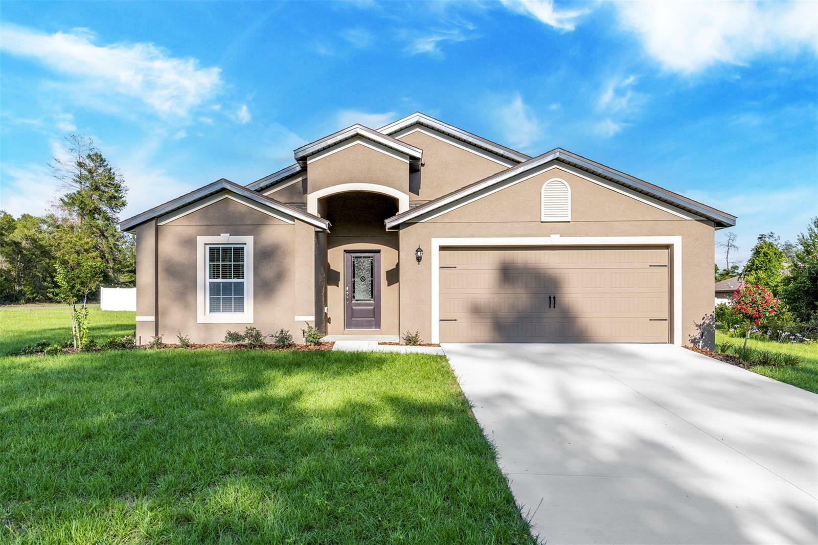 Property Photo:  12874 Del Lago Drive  FL 34705 