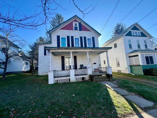 Property Photo:  118 Dartmouth Street  PA 16365 