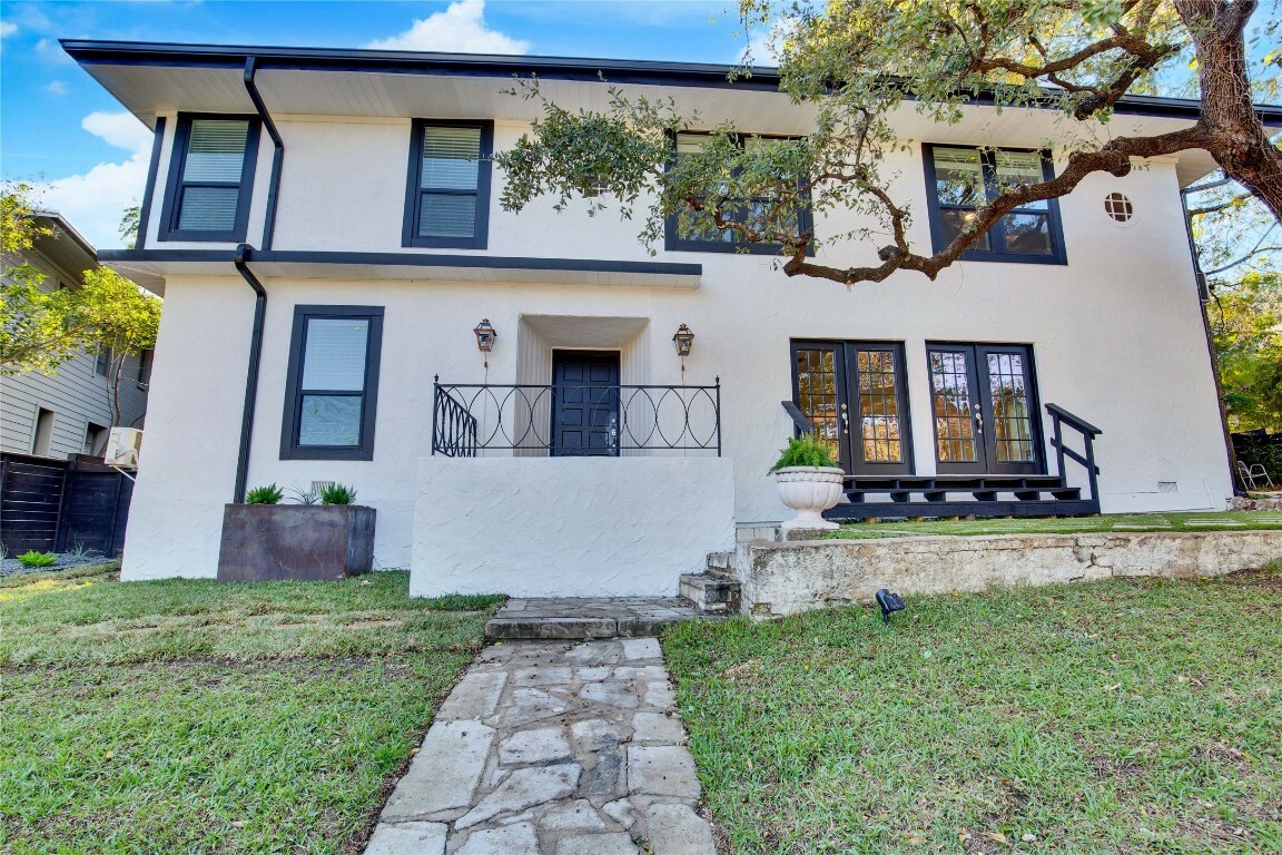 Property Photo:  1115 Enfield Road A  TX 78703 