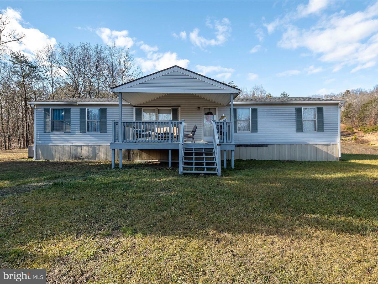 Property Photo:  229 Lonely View Drive  WV 25427 