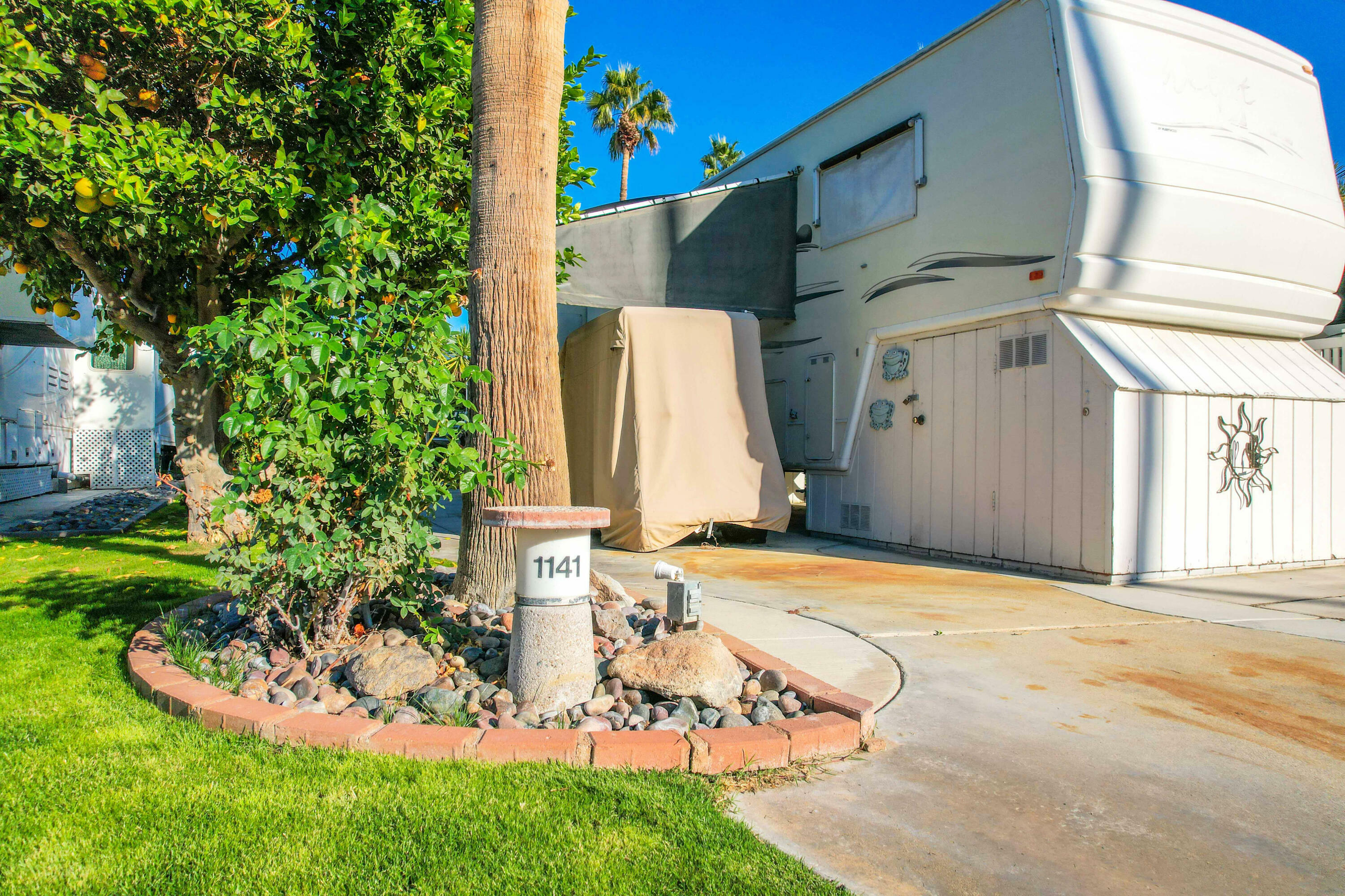 Property Photo:  69411 Ramon Road 1141  CA 92234 