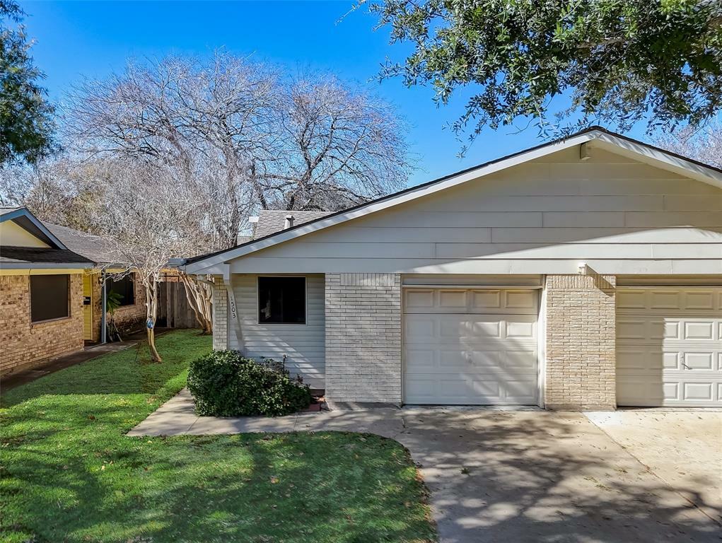 Property Photo:  1503 Silverpines Road  TX 77062 