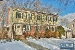 Property Photo:  81 Prospect Street 1  NJ 07652 