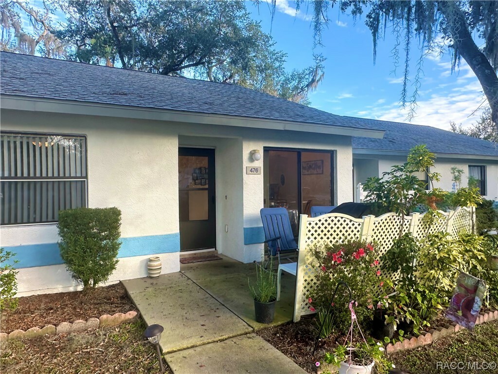 Property Photo:  476 Landing Boulevard  FL 34450 