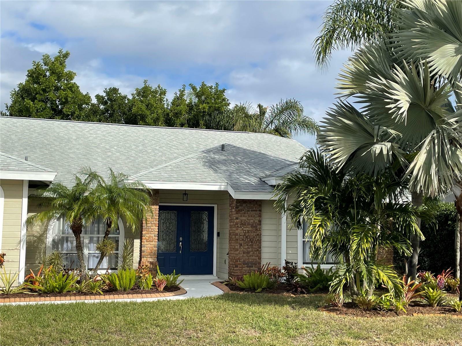 4639 Classique Drive  Sarasota FL 34243 photo