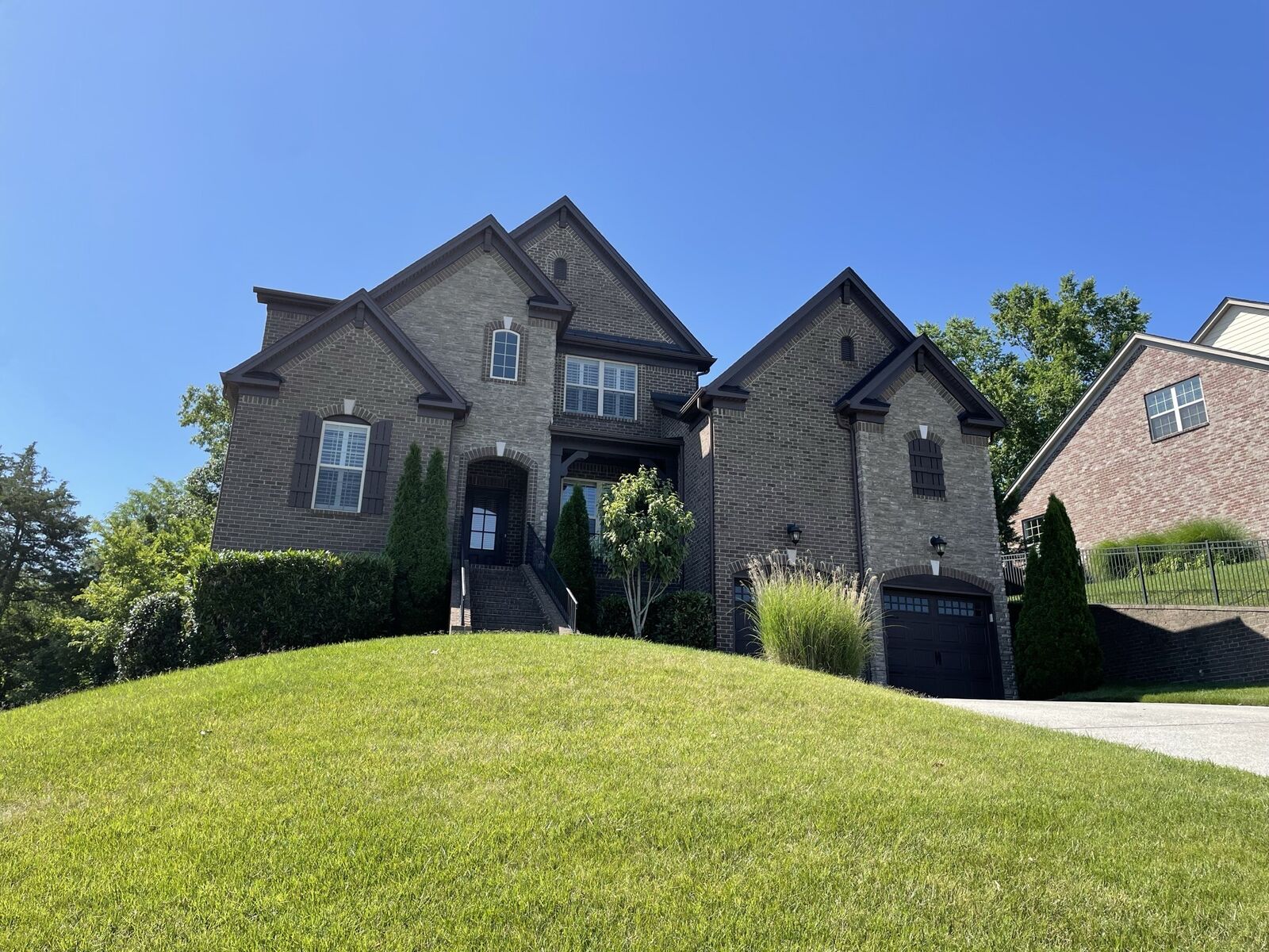 Property Photo: 1371 Sweetwater Dr TN 37027