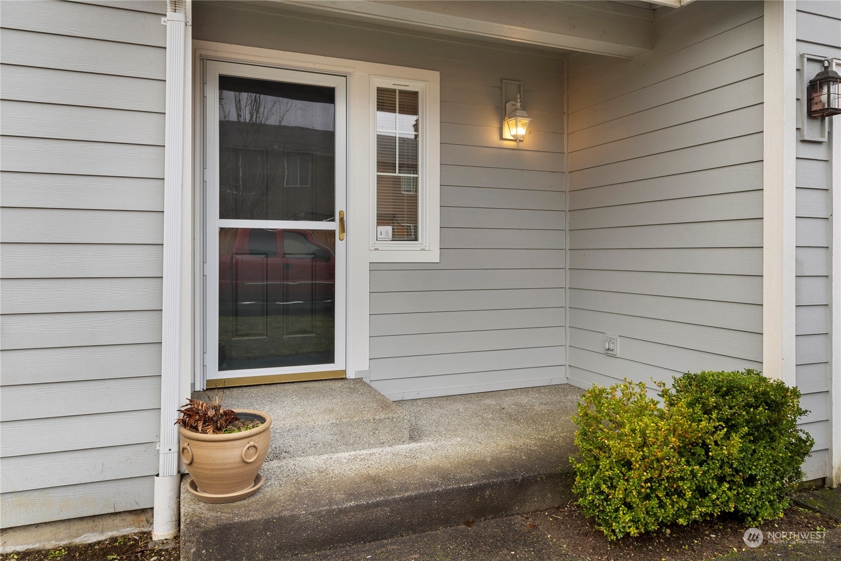 Property Photo:  3914 159th Street Ct E  WA 98446 