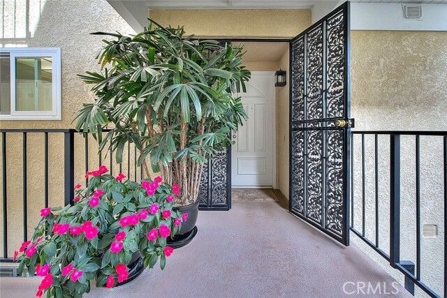 Property Photo:  5517 Paseo Del Lago 2B  CA 92637 
