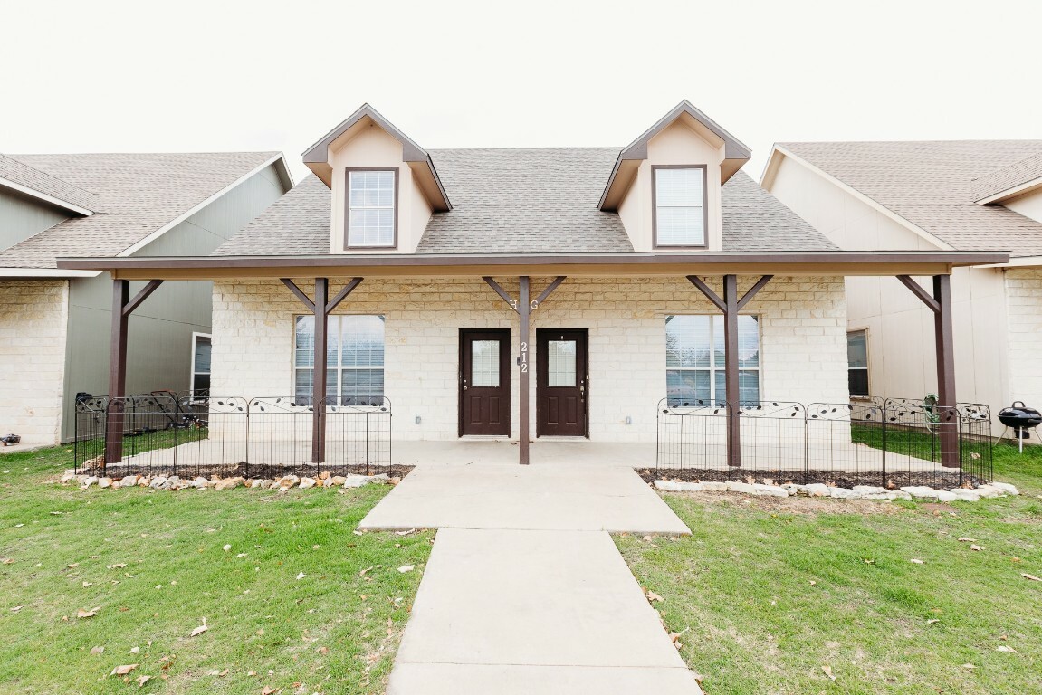 Property Photo:  212 Sands Drive H  TX 76537 