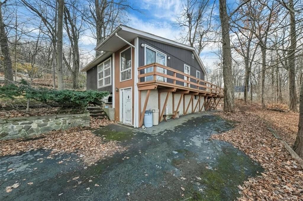 House for sale in Monroe 14 Sunset Trail, Monroe, NY 10950