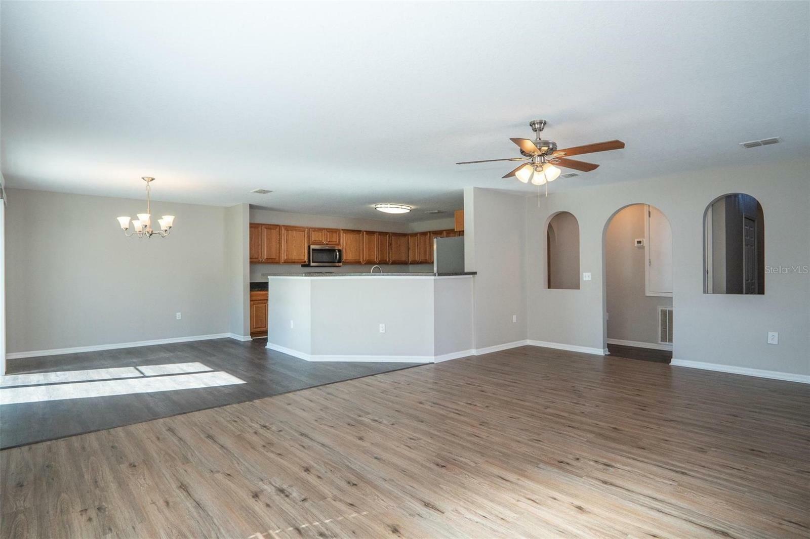 Property Photo: 1001 Brenton Leaf Drive FL 33570