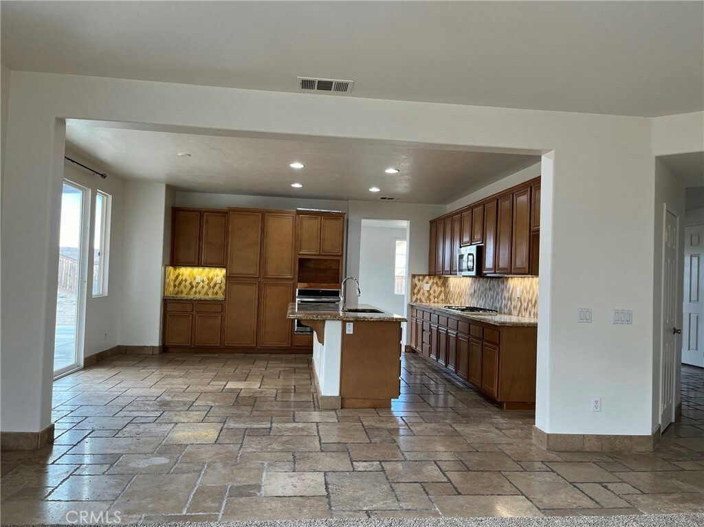 Property Photo:  12265 Bayou Place  CA 92392 