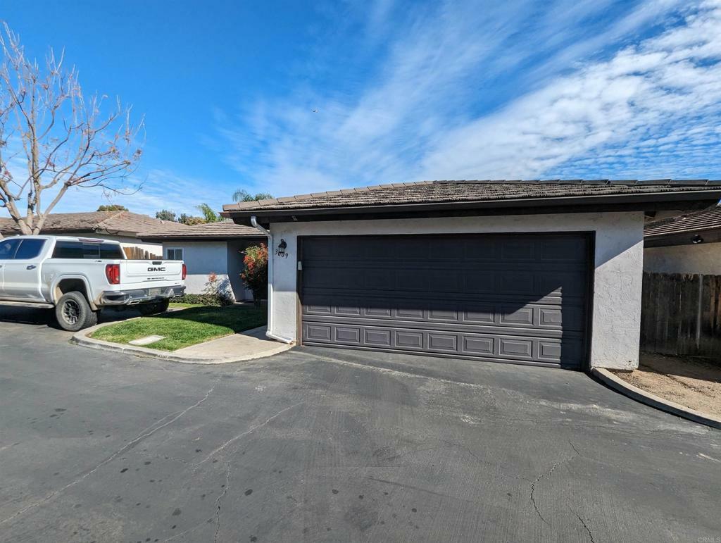 Property Photo:  3009 Saddlewood Dr  CA 91902 