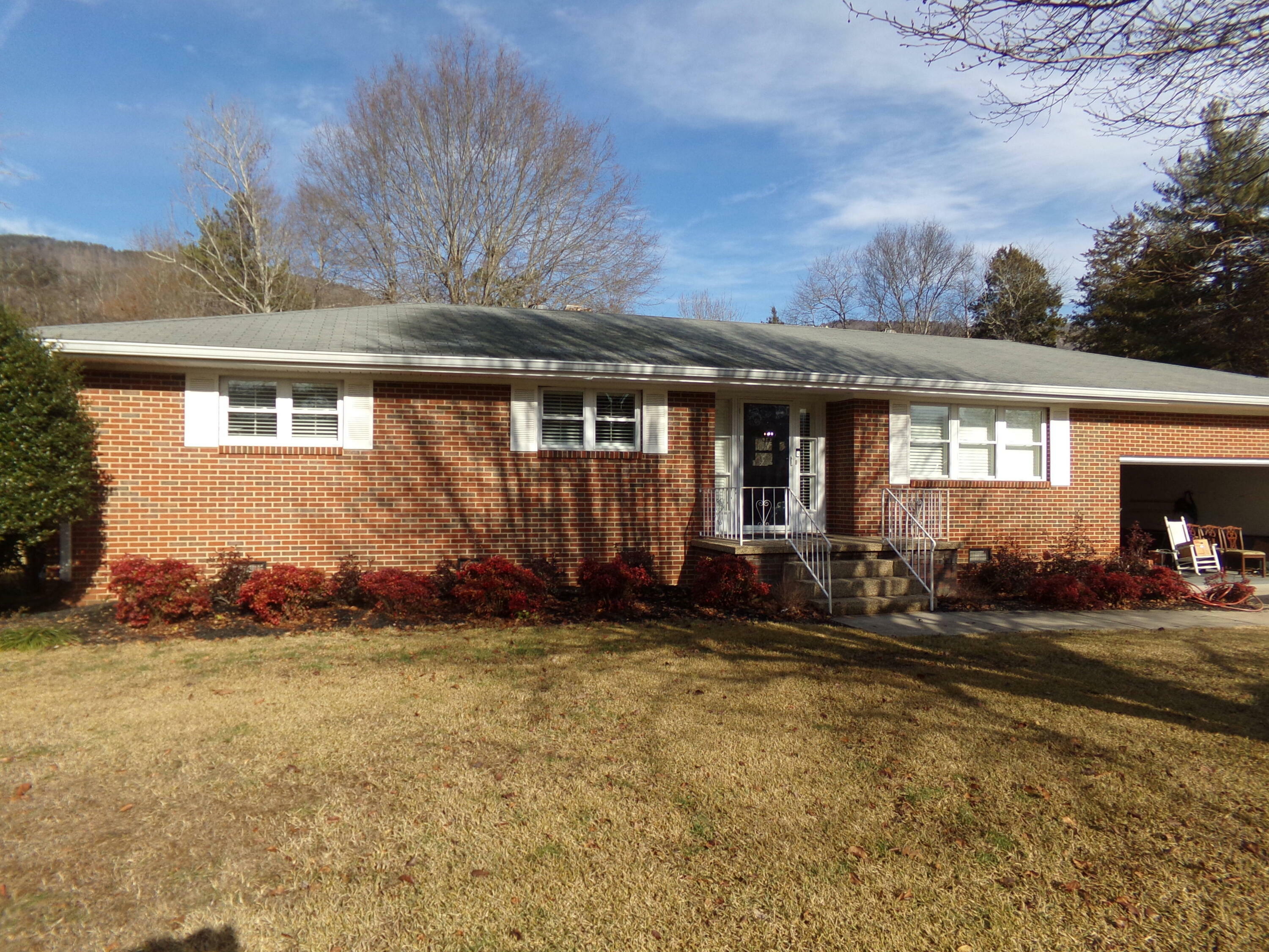 Property Photo:  611 Falls View Dr  TN 37343 