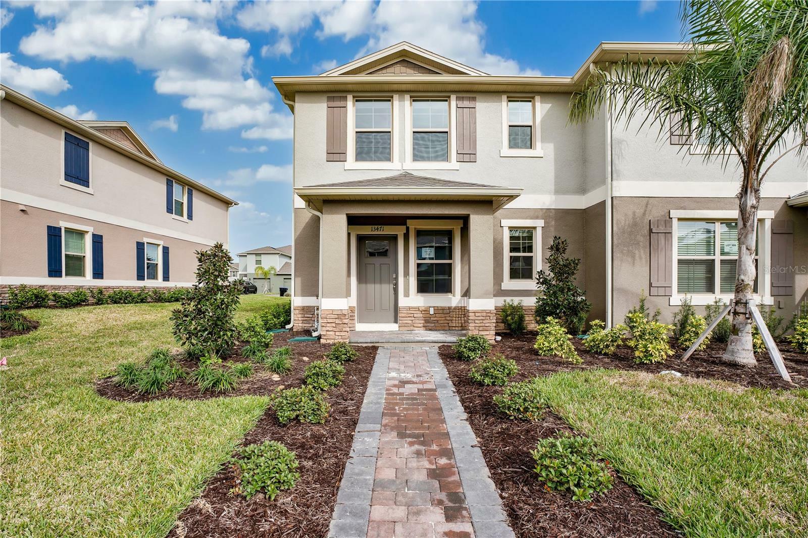 Property Photo: 13471 Sagestone Drive FL 34787