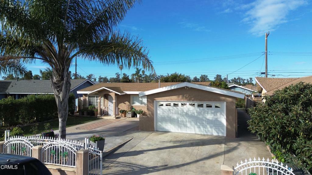 Property Photo:  3211 Merced Place  CA 93033 