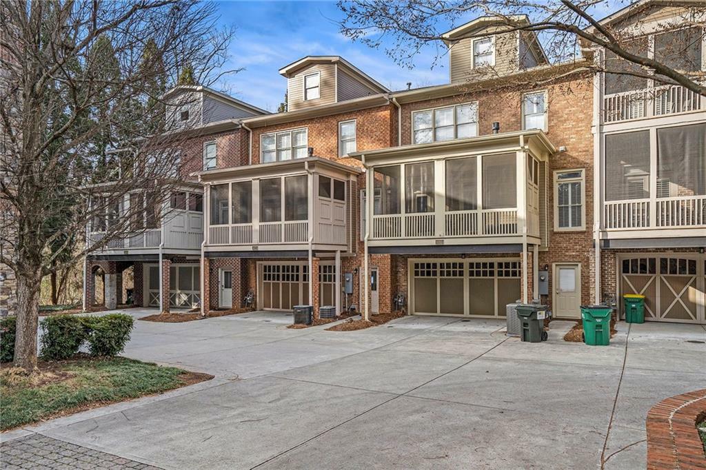 Property Photo: 1075 Charles Towne Square GA 30328