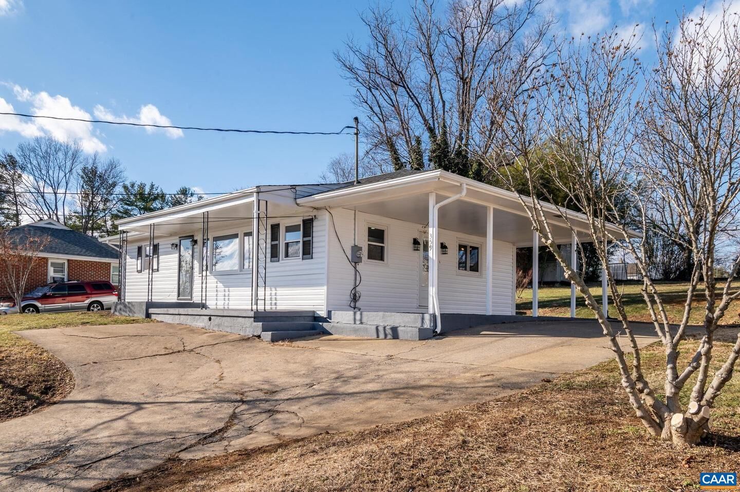 Property Photo:  359 Frontier Dr  VA 24401 
