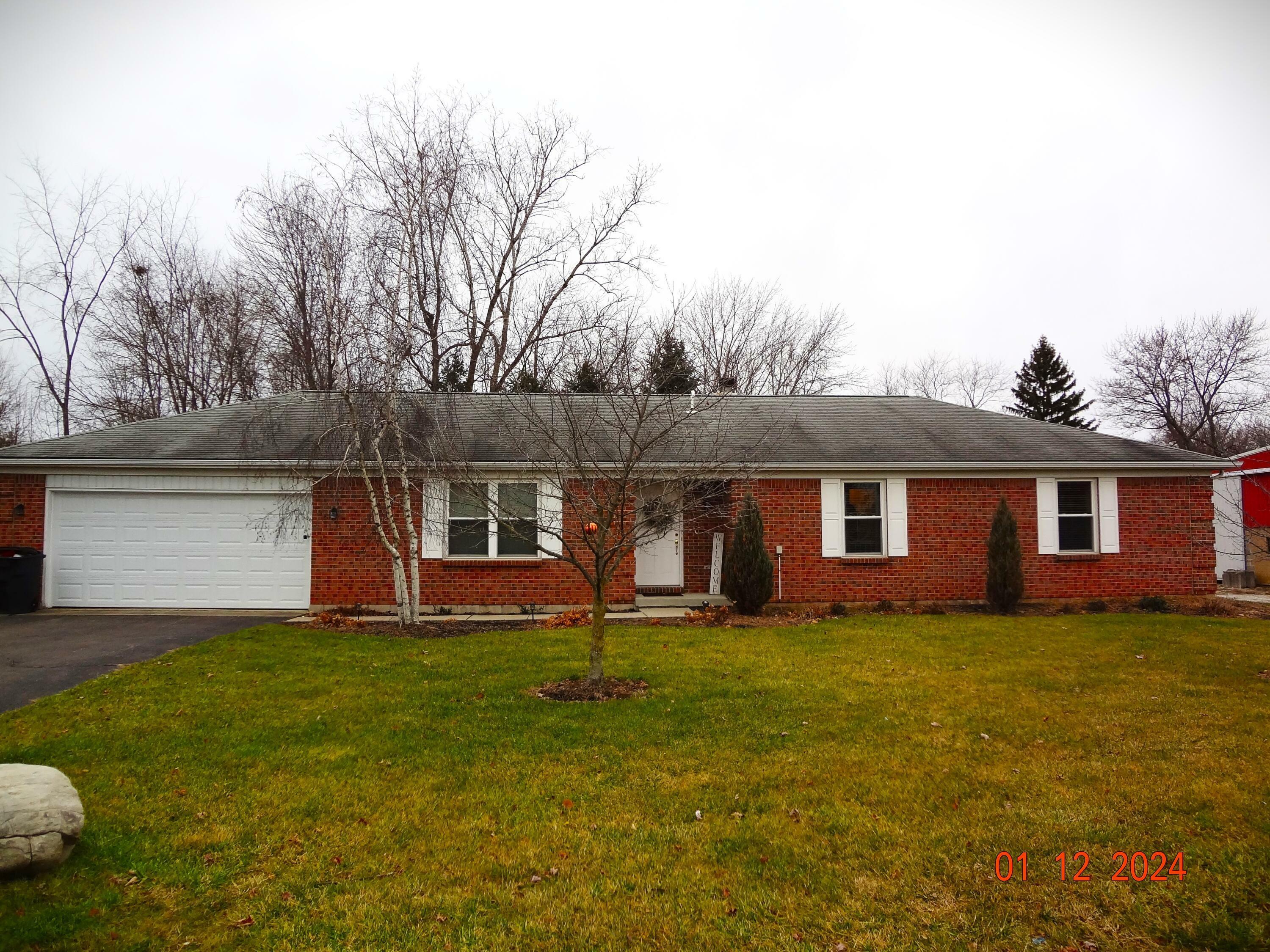 Property Photo:  8540 Mink Street SW  OH 43062 