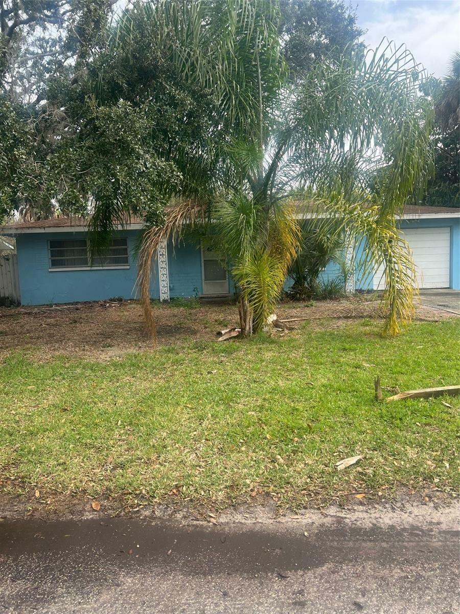 Property Photo:  7330 Donna Drive  FL 34652 