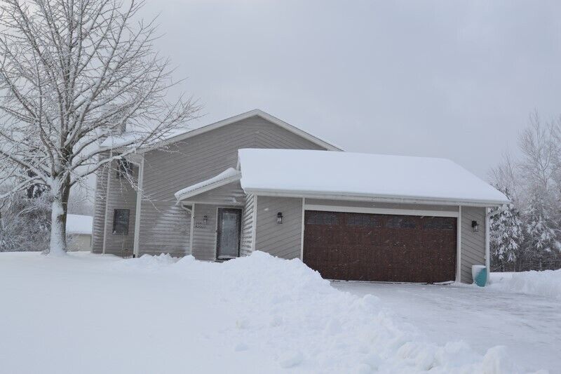 Property Photo:  S104w20633 Cindy Dr  WI 53150 