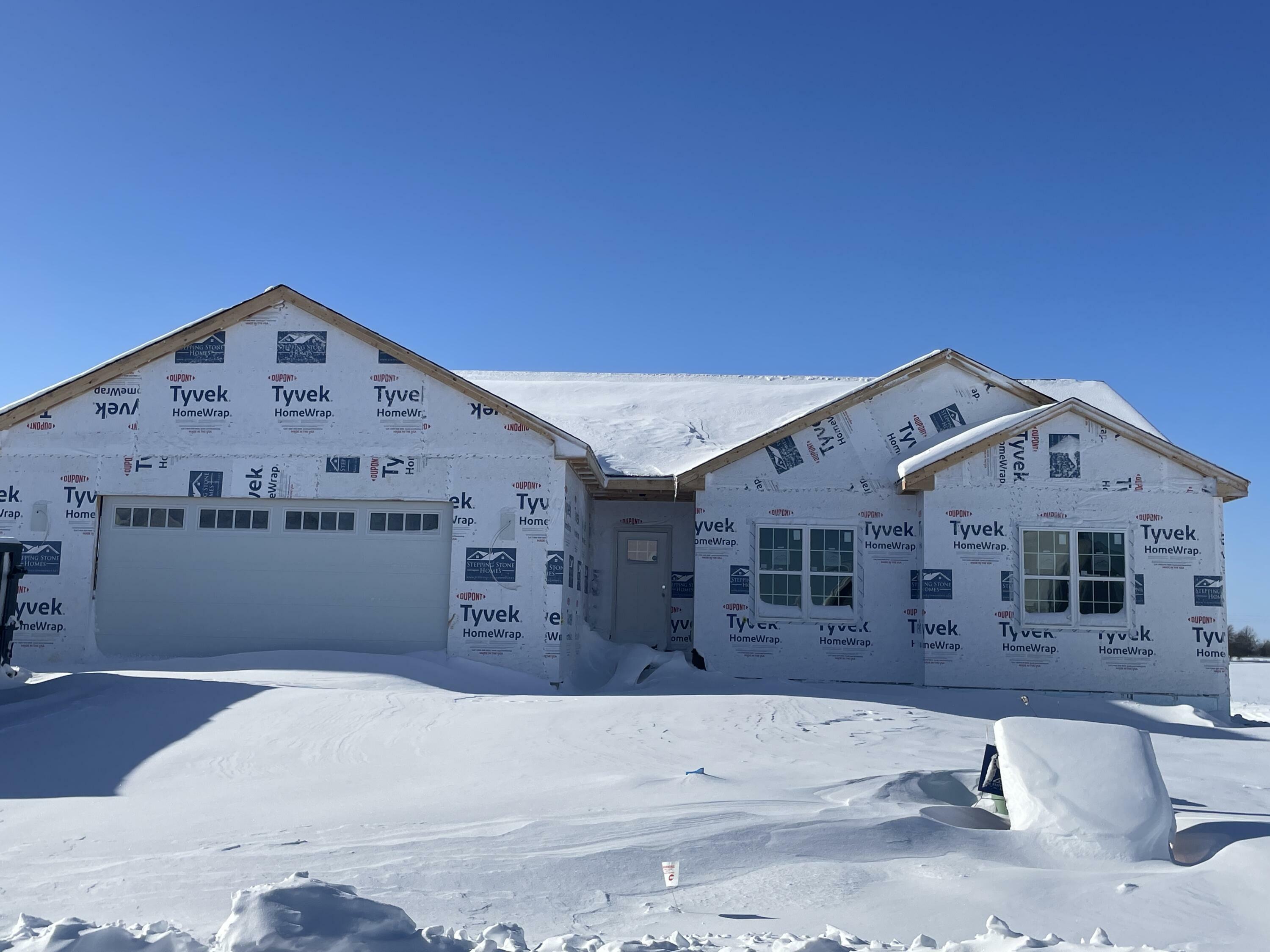 Property Photo: 1583 Butternut Rdg WI 53066