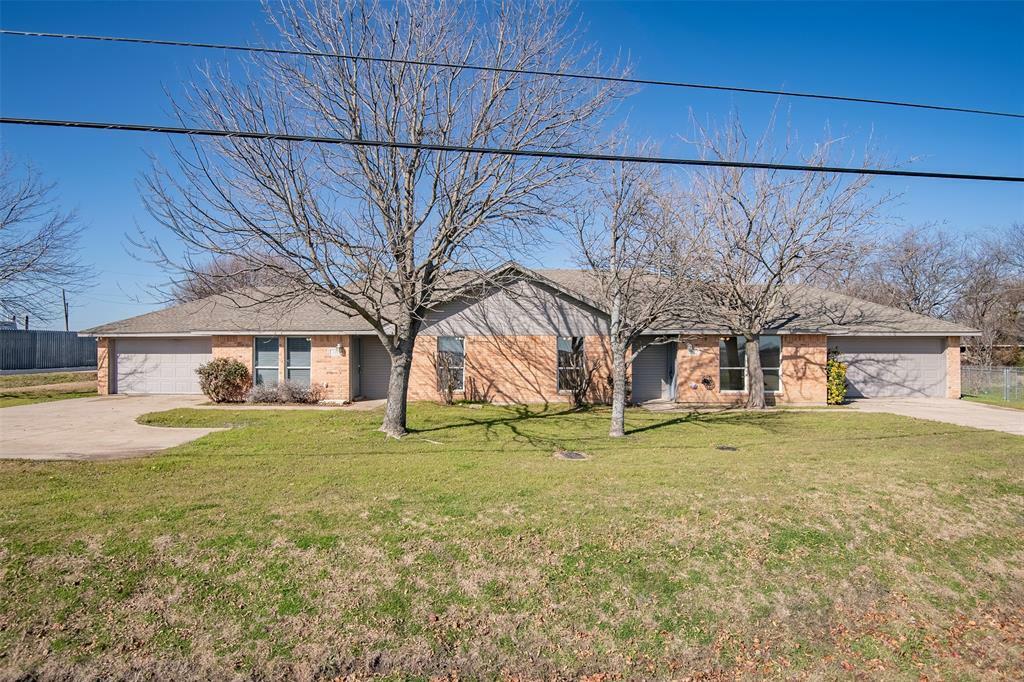 Property Photo:  404 5 Points Road  TX 75165 