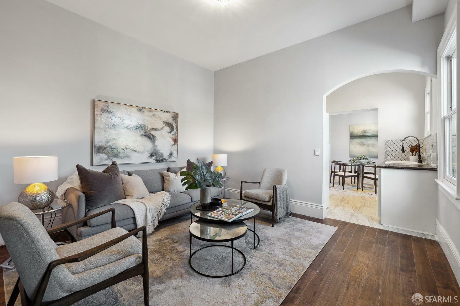 Property Photo: 404 Ashbury Street 4 CA 94117