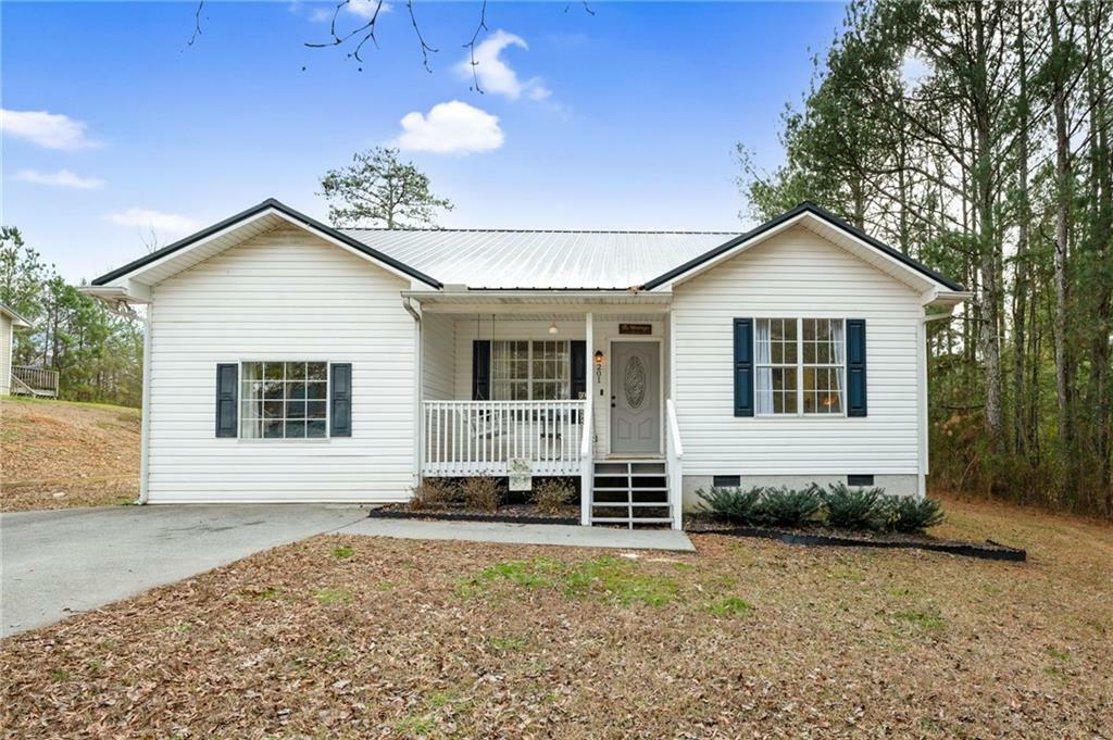 Property Photo:  201 Prater Drive SE  GA 30701 