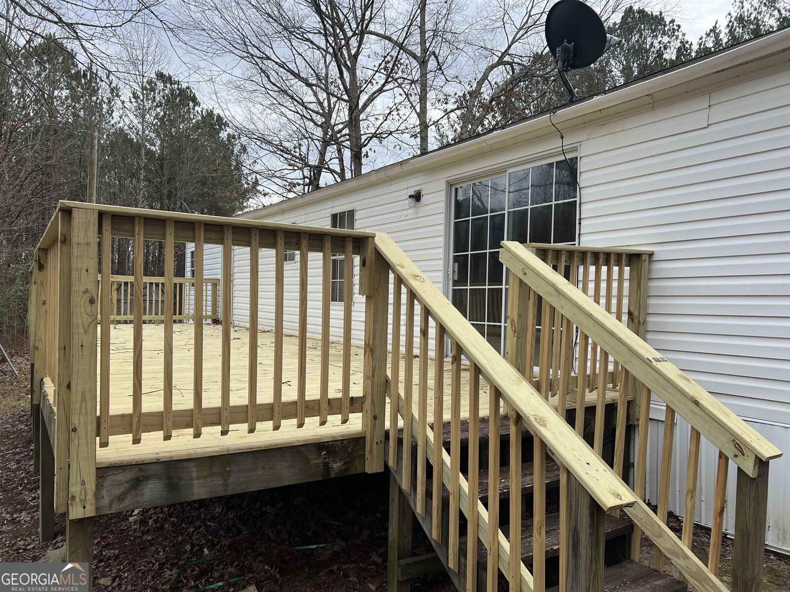 Property Photo:  382 Cut Off Road SW  GA 30733