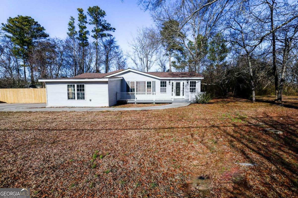 Property Photo:  81 Jones Bend Road NE  GA 30165 