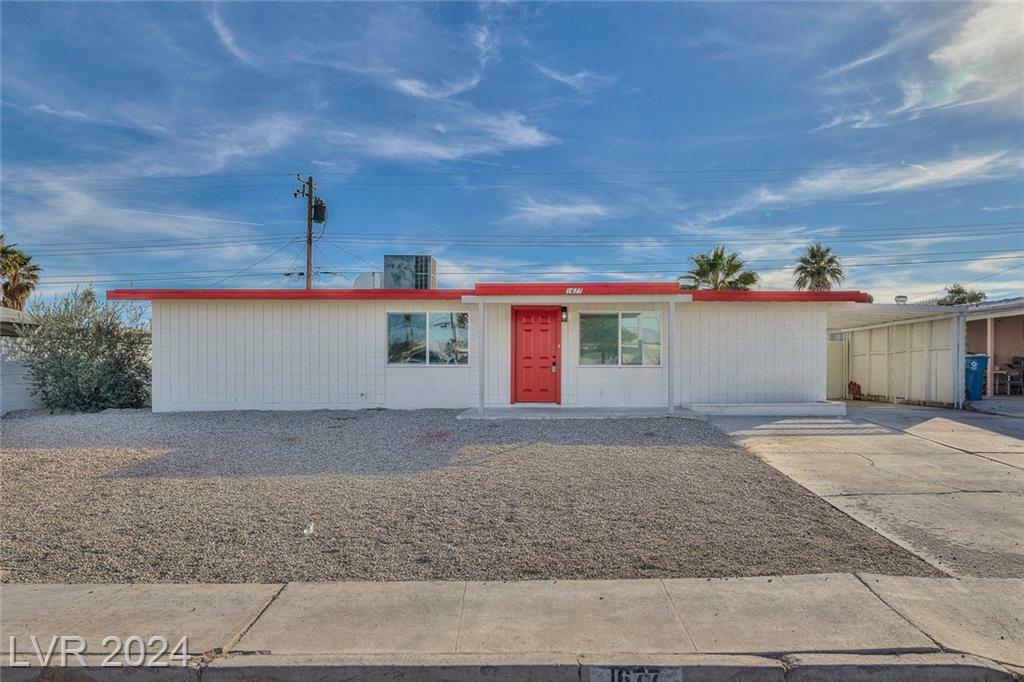 Property Photo:  1677 Izabella Avenue  NV 89169 