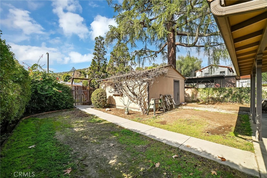 Property Photo:  372 Heather Heights Court  CA 91016 