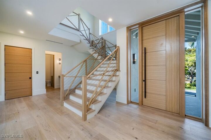 Property Photo:  508 16th Avenue S  FL 34102 