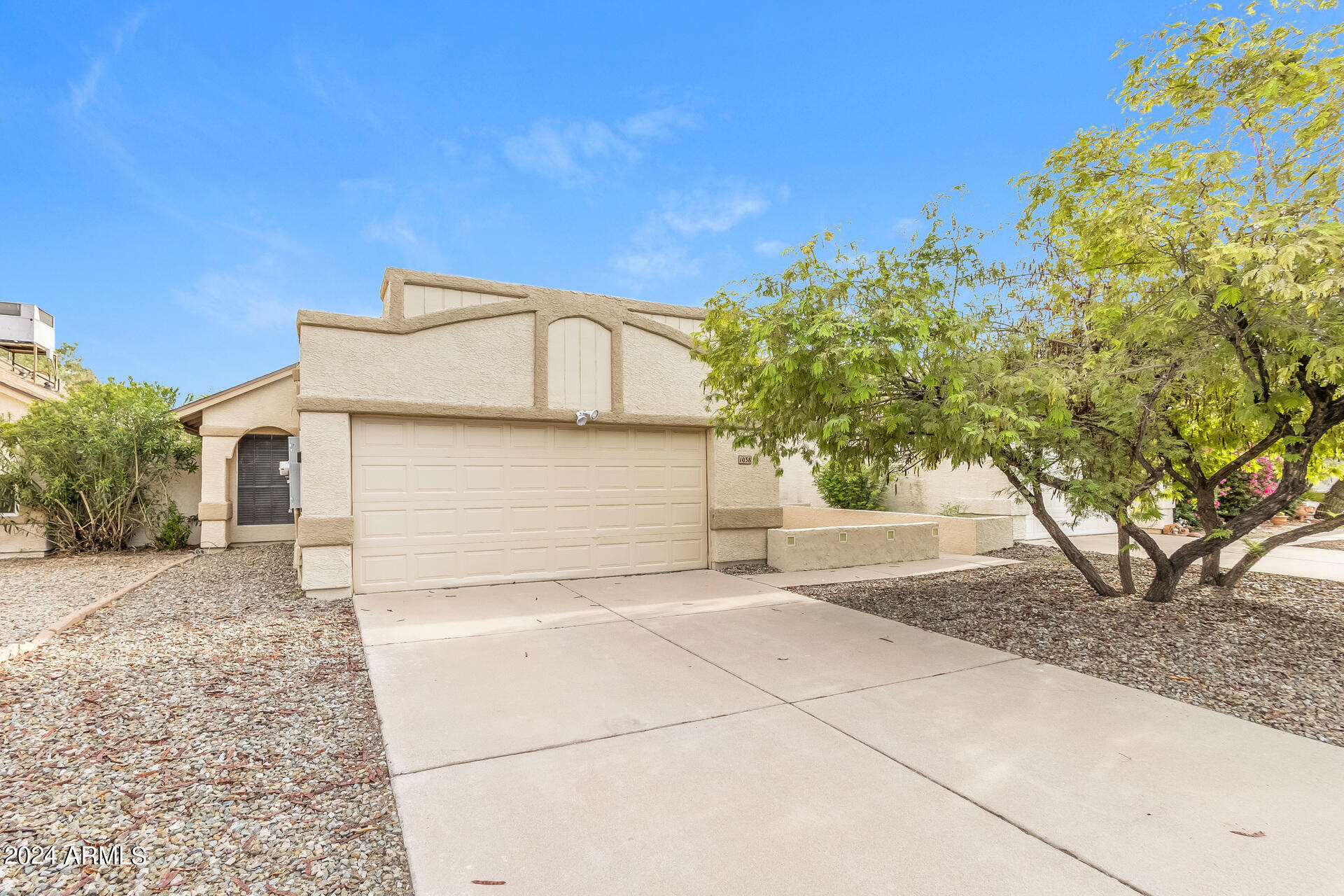 Property Photo:  1038 W Estrella Drive  AZ 85224 