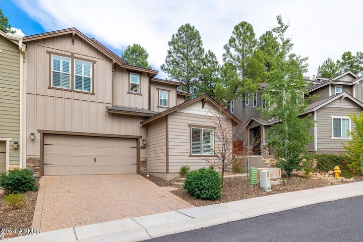 Property Photo: 3226 S Sonoma Street AZ 86005