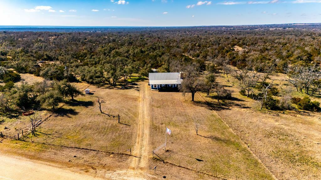 Property Photo: 1554 Dinosaur Ranch Rd TX 78624