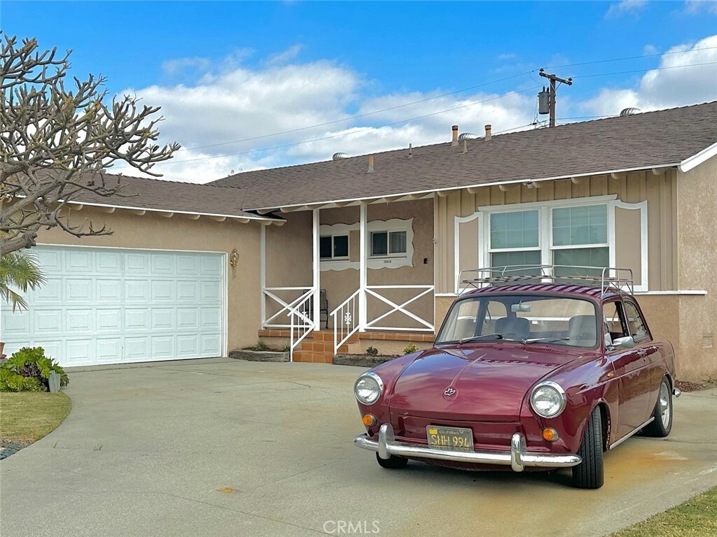 Property Photo:  340 Marin Street  CA 90631 