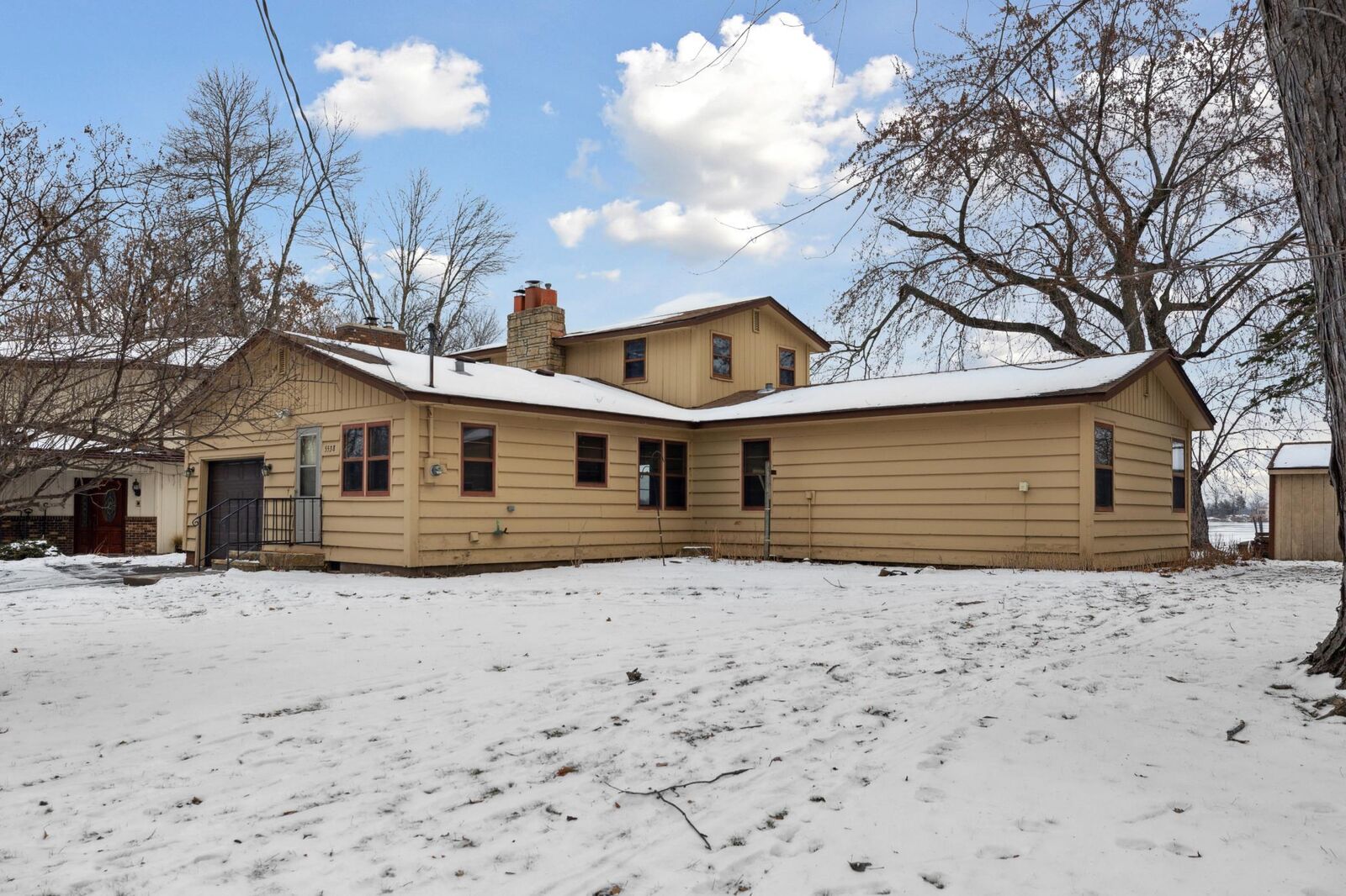 Property Photo:  5538 W Bald Eagle Boulevard  MN 55110 